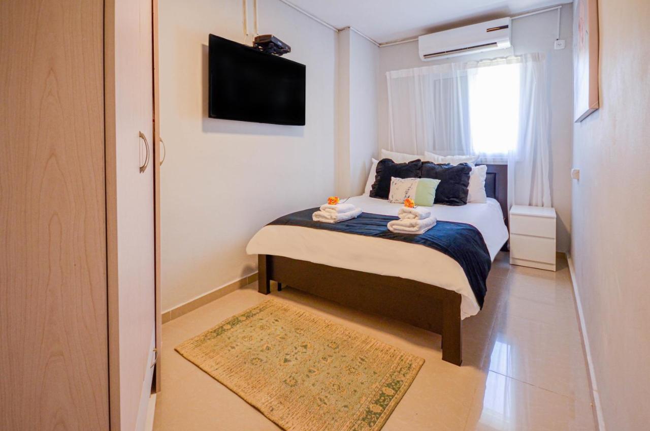 Yalarent Sunora 3Br Apt - Families Only Eilat Ngoại thất bức ảnh